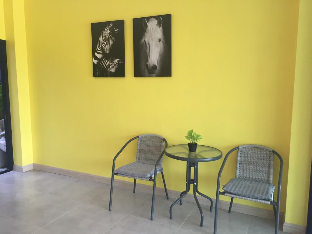 Moment House Hua Hin Hostel Exterior photo