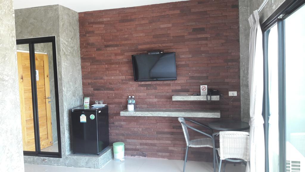 Moment House Hua Hin Hostel Exterior photo